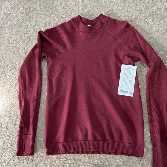 Lululemon Keep the Heat shirt - Picture 1 of 3